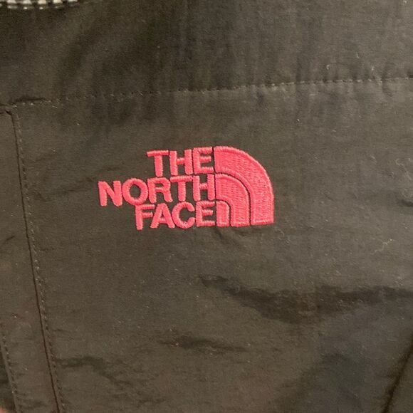 The North Face Breast Cancer Awareness Denali Polartec Jacket. Size Small - Picture 3 of 10